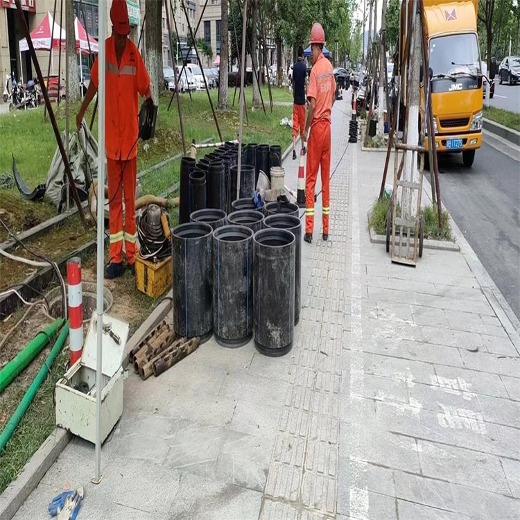 贡井管道短管置换修复